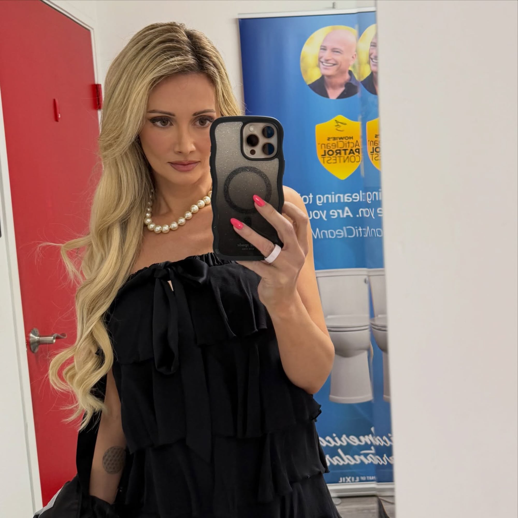 Holly Madison Kendra Wilkinson