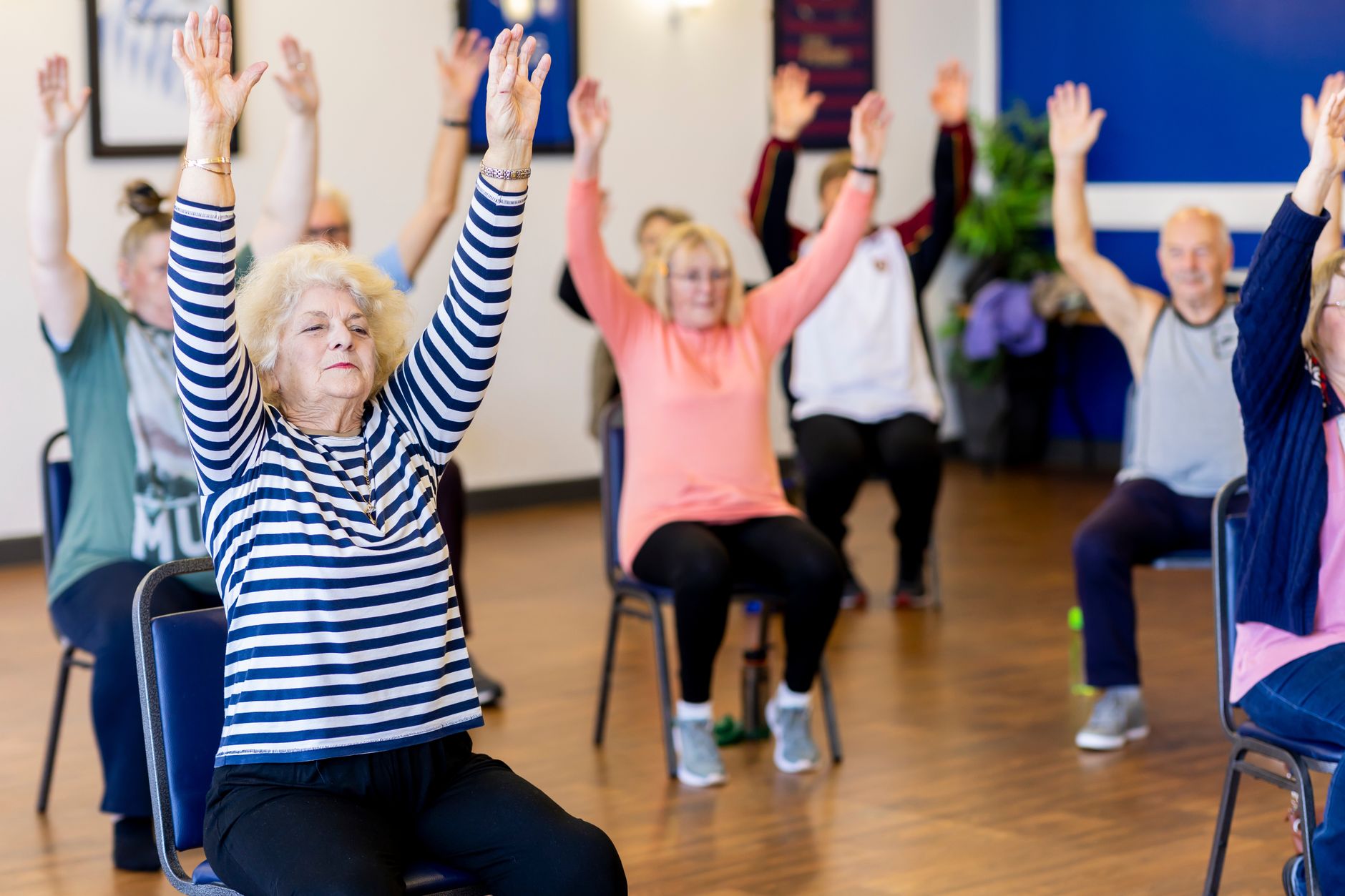 Chute des seniors : le test de 10 secondes qui peut tout changer