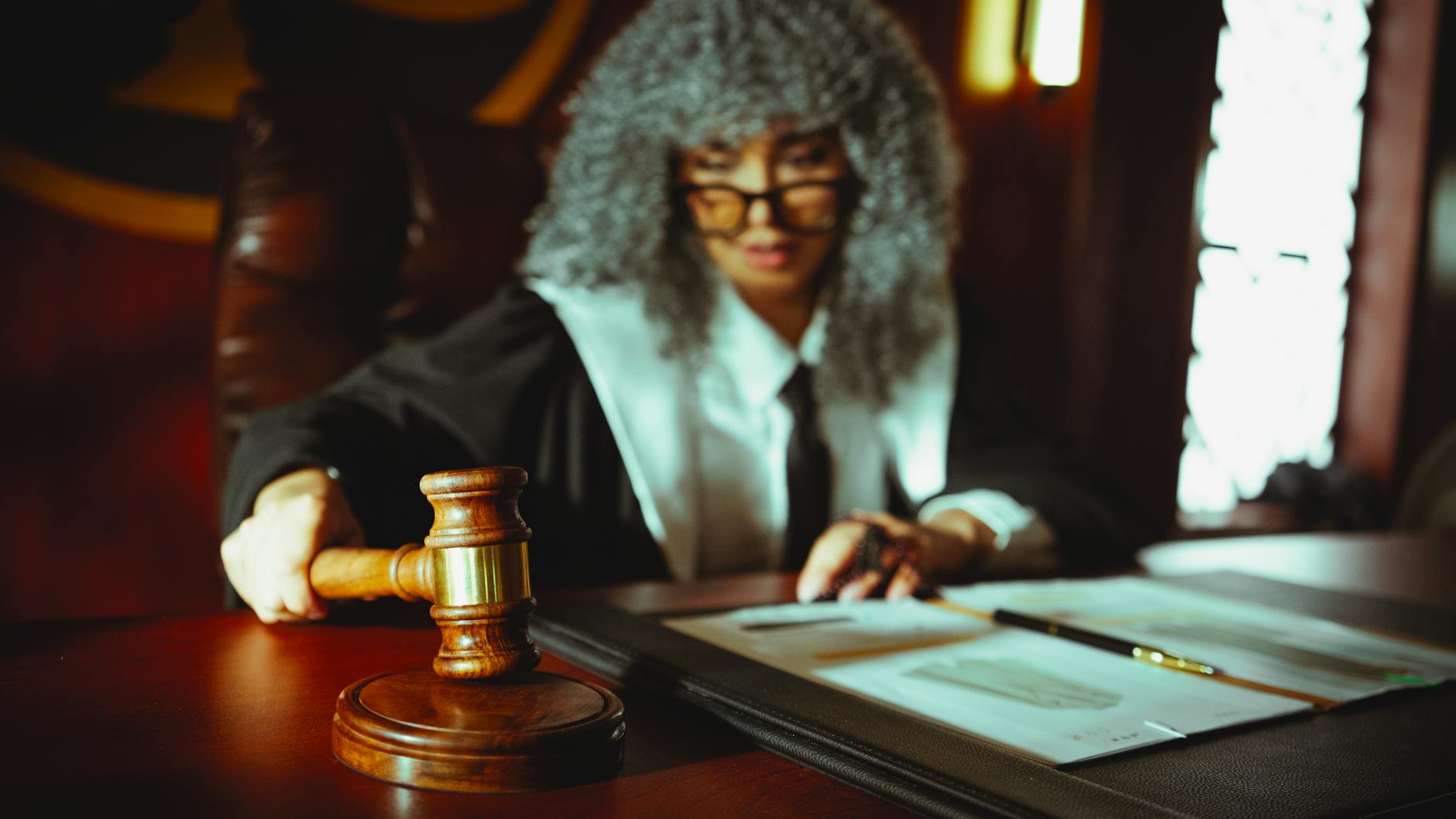 Licenciement jugé abusif : la justice donne raison à un salarié licencié pour avoir défendu ses droits