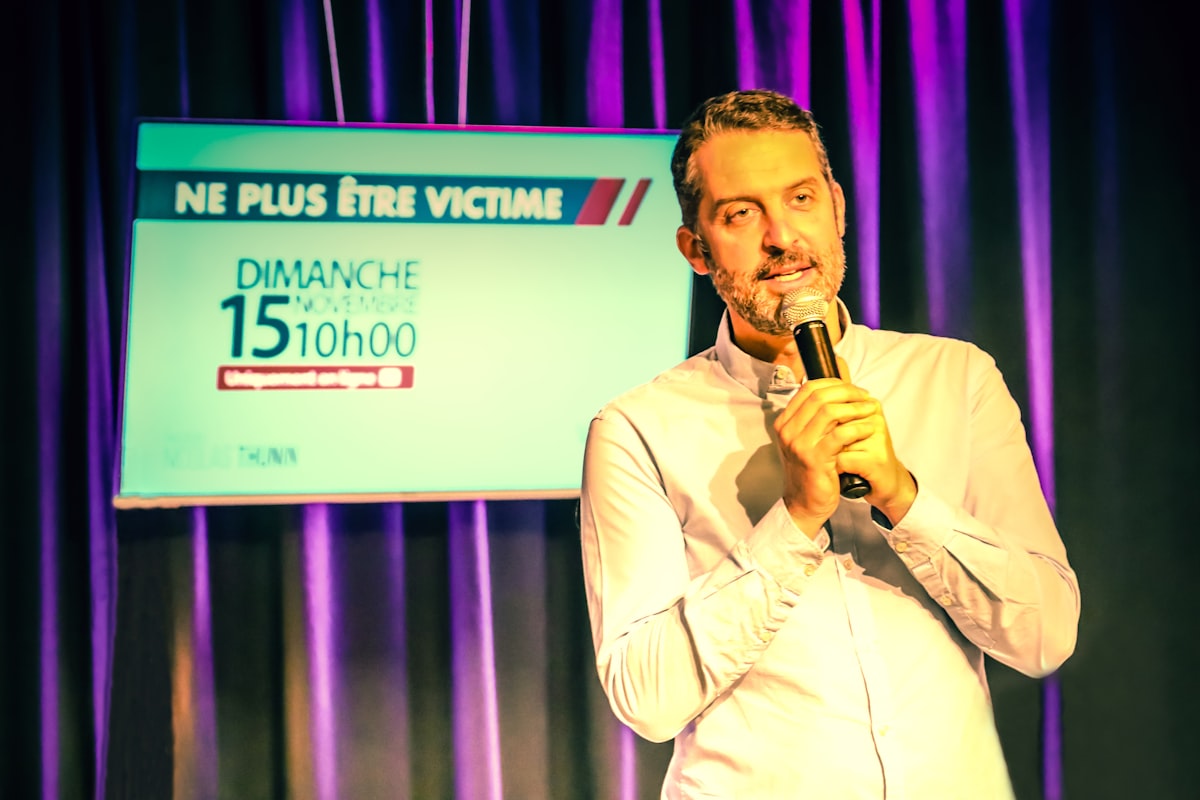 Boualem Sansal renonce à quitter la France après ses critiques