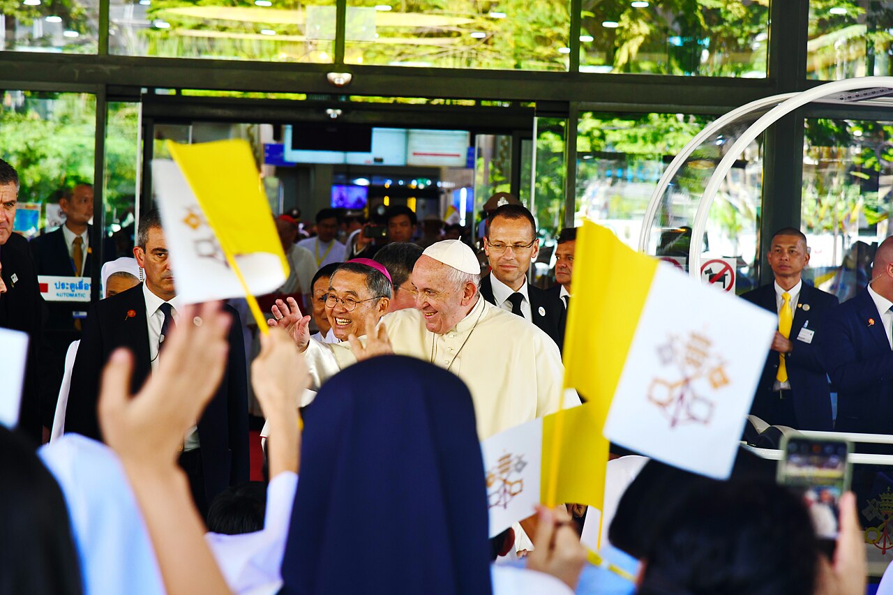 Le pape Léon XIV visite en urgence une prison en Catalogne